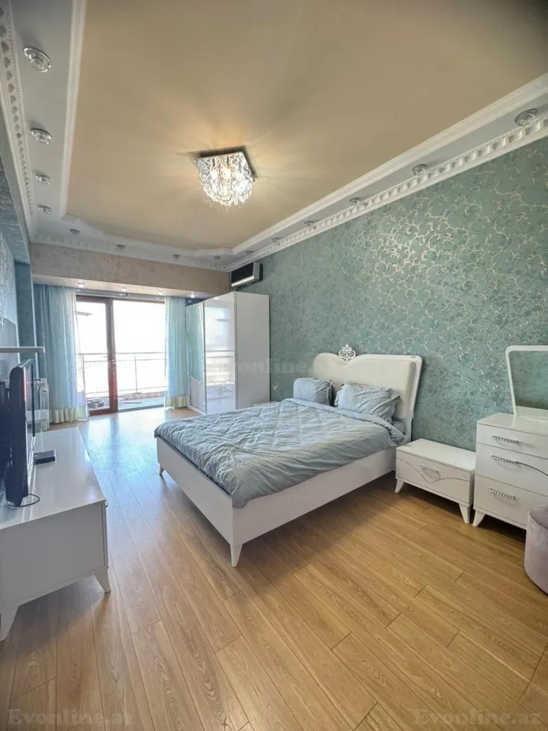 Kirayə verilir 4 otaqlı Mənzil Yeni tikili 190 m² Xətai r. - şəkil 8