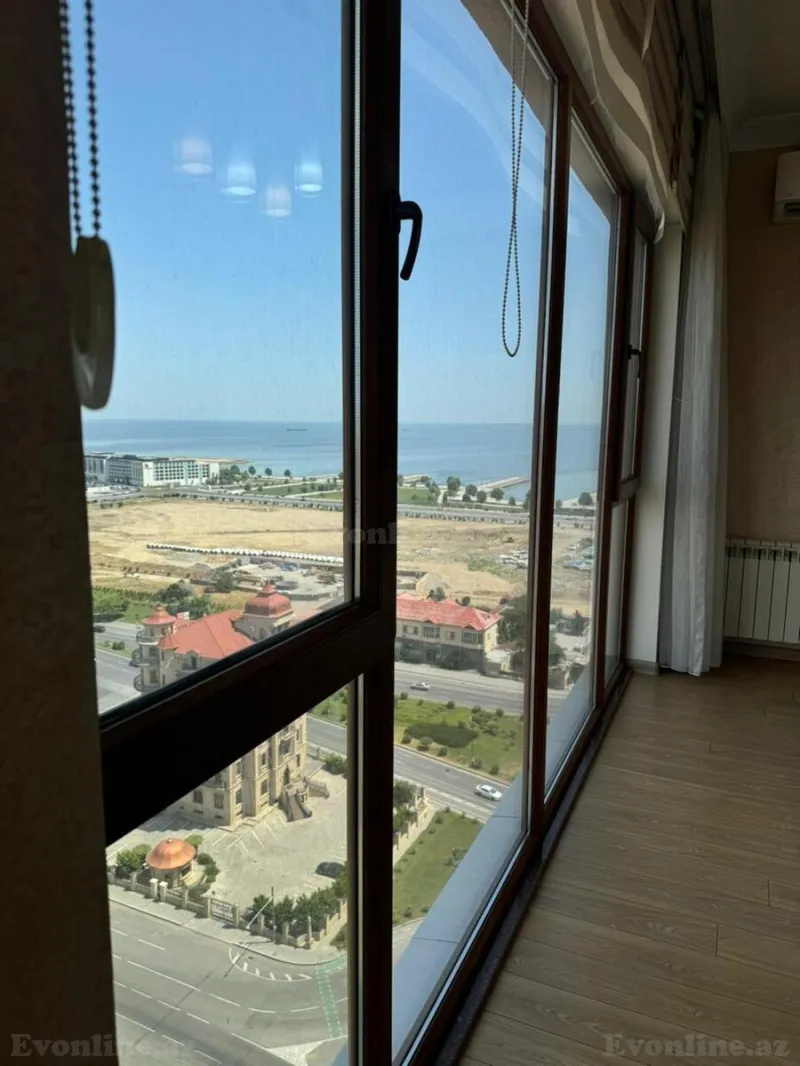 Kirayə verilir 4 otaqlı Mənzil Yeni tikili 190 m² Xətai r. - şəkil 12