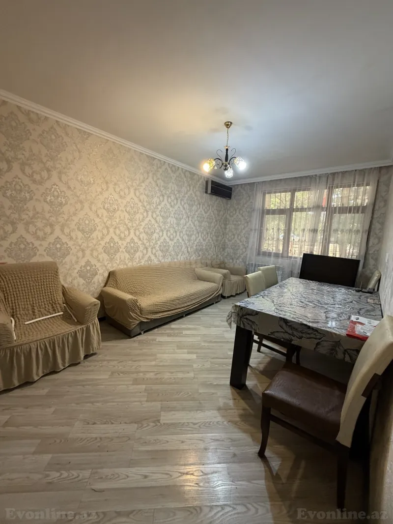 Kirayə verilir 2 otaqlı Mənzil Köhnə tikili 50 m² Memar Əcəmi m.