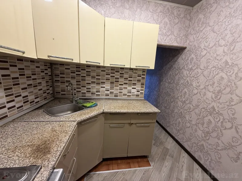 Kirayə verilir 2 otaqlı Mənzil Köhnə tikili 50 m² Memar Əcəmi m. - şəkil 7