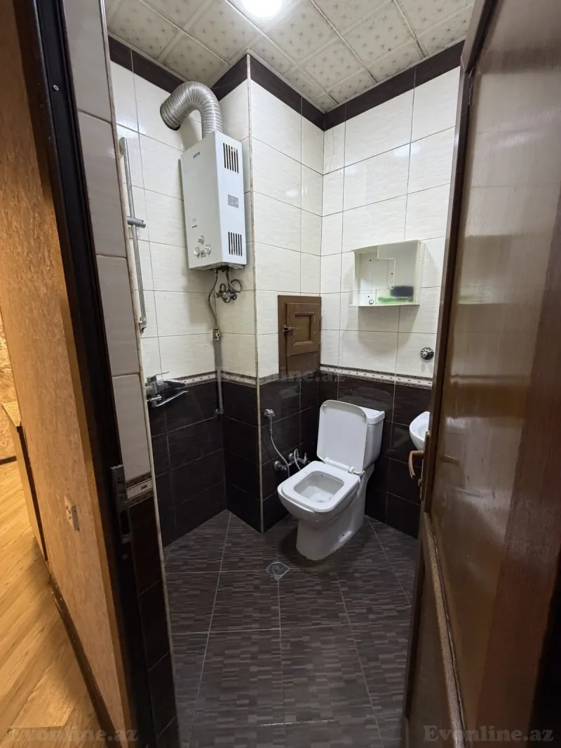 Kirayə verilir 2 otaqlı Mənzil Köhnə tikili 50 m² Memar Əcəmi m. - şəkil 11