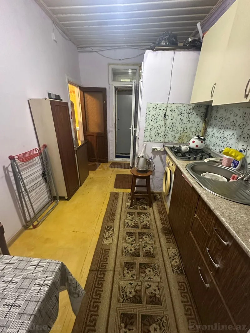 Kirayə verilir 1 otaqlı Mənzil Köhnə tikili 25 m² Yasamal - şəkil 2