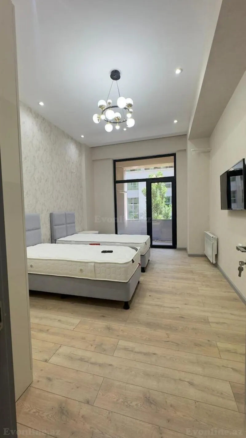 Satılır 2 otaqlı Mənzil Yeni tikili 91 m² 28 May m. - şəkil 5