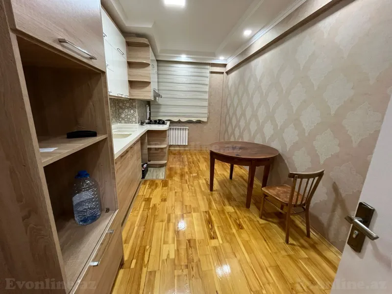 Satılır 3 otaqlı Mənzil Yeni tikili 120 m² İnşaatçılar m. - şəkil 2