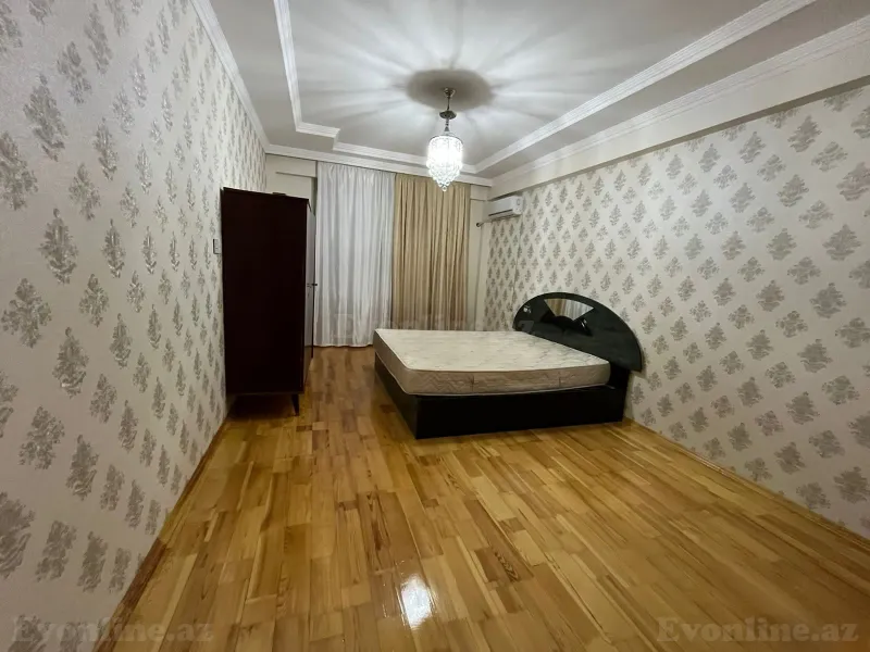 Satılır 3 otaqlı Mənzil Yeni tikili 120 m² İnşaatçılar m. - şəkil 5