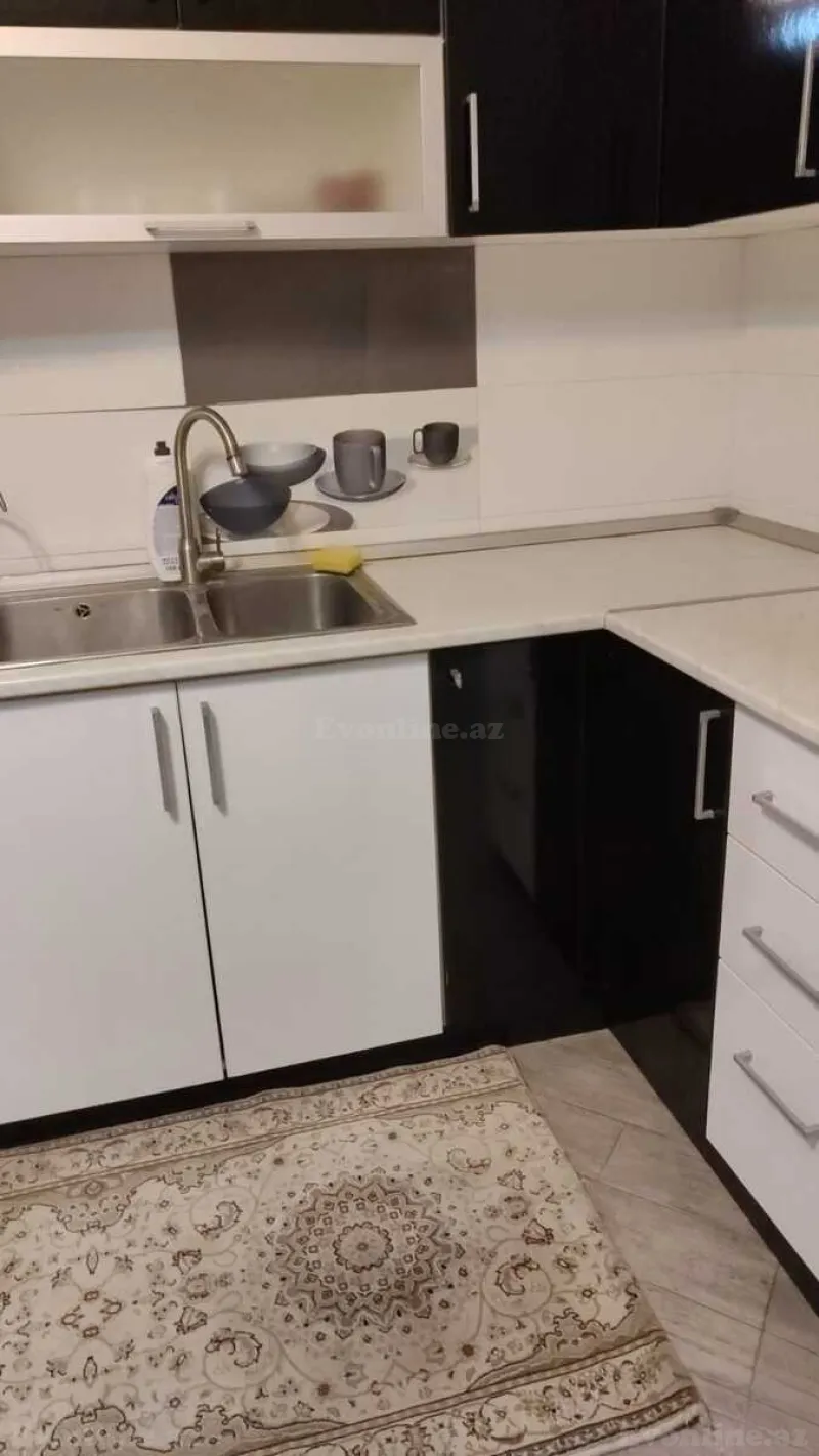 Kirayə verilir 3 otaqlı Mənzil Yeni tikili 135 m² Neftçilər m. - şəkil 3