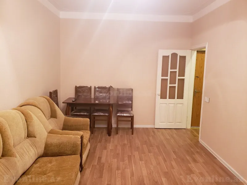 Satılır 1 otaqlı Mənzil Köhnə tikili 35 m² Memar Əcəmi m.
