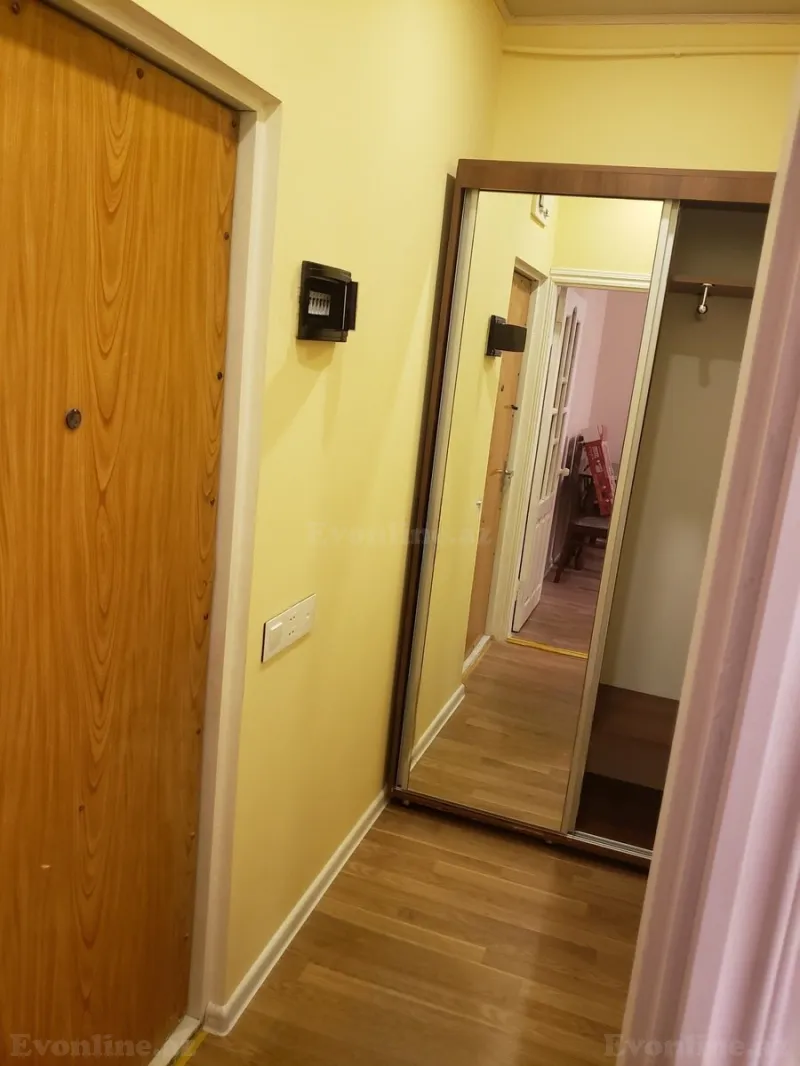 Satılır 1 otaqlı Mənzil Köhnə tikili 35 m² Memar Əcəmi m. - şəkil 4
