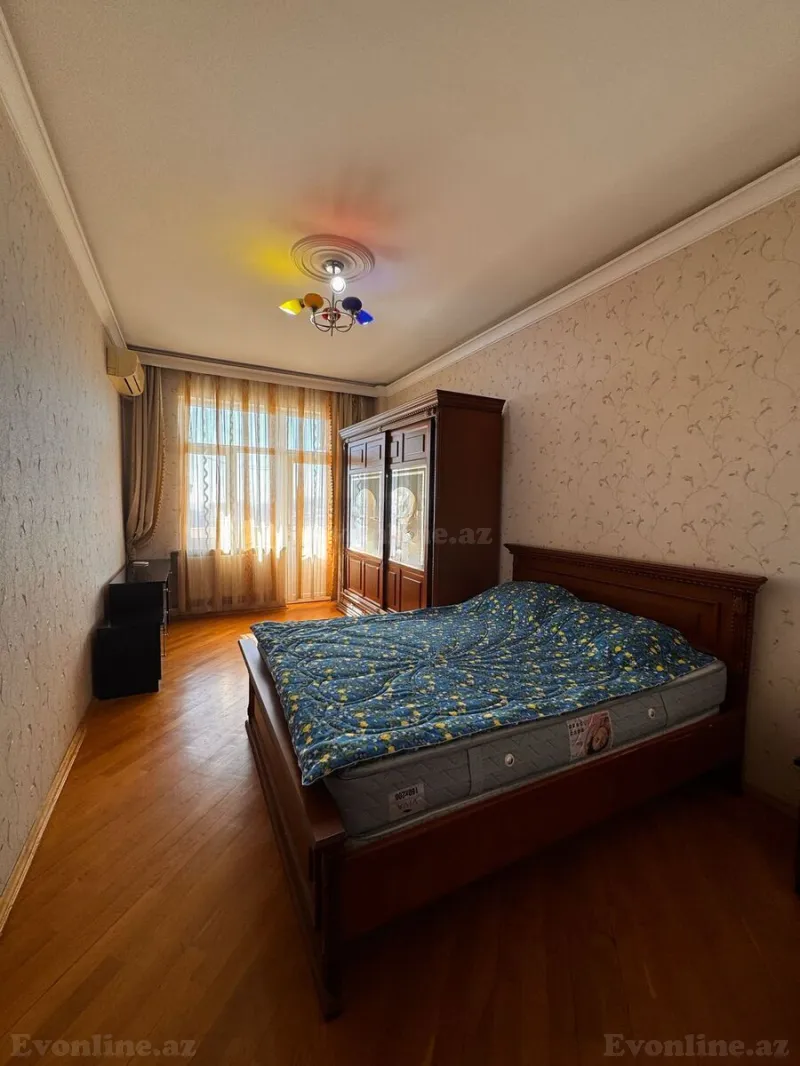 Kirayə verilir 3 otaqlı Mənzil Yeni tikili 140 m² Nizami m. - şəkil 9