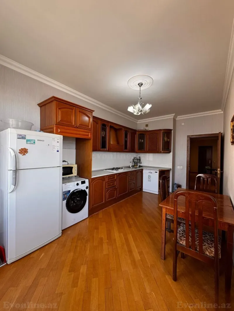 Kirayə verilir 3 otaqlı Mənzil Yeni tikili 140 m² Nizami m. - şəkil 11