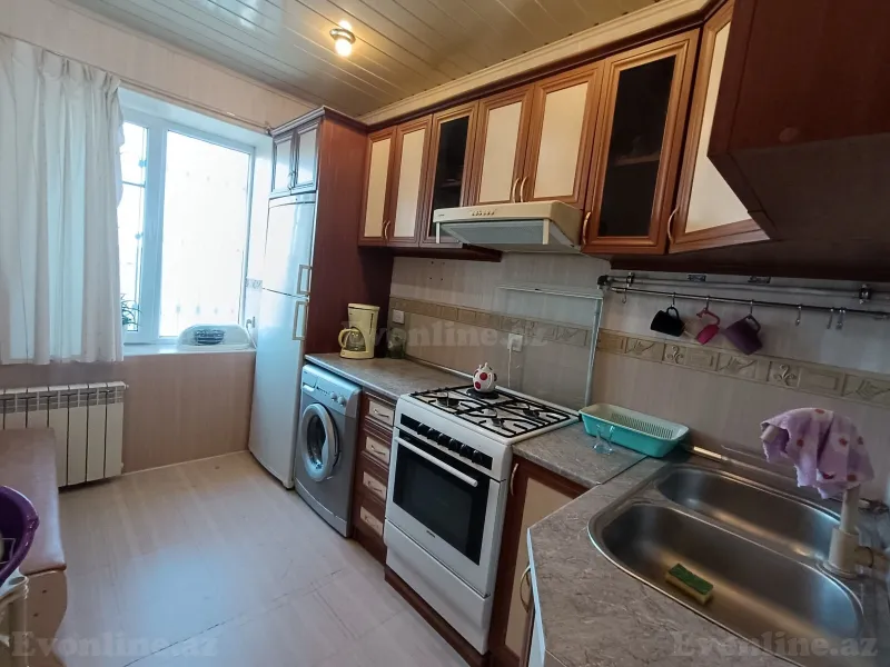 Kirayə verilir 2 otaqlı Mənzil Köhnə tikili 55 m² Qara Qarayev m. - şəkil 16