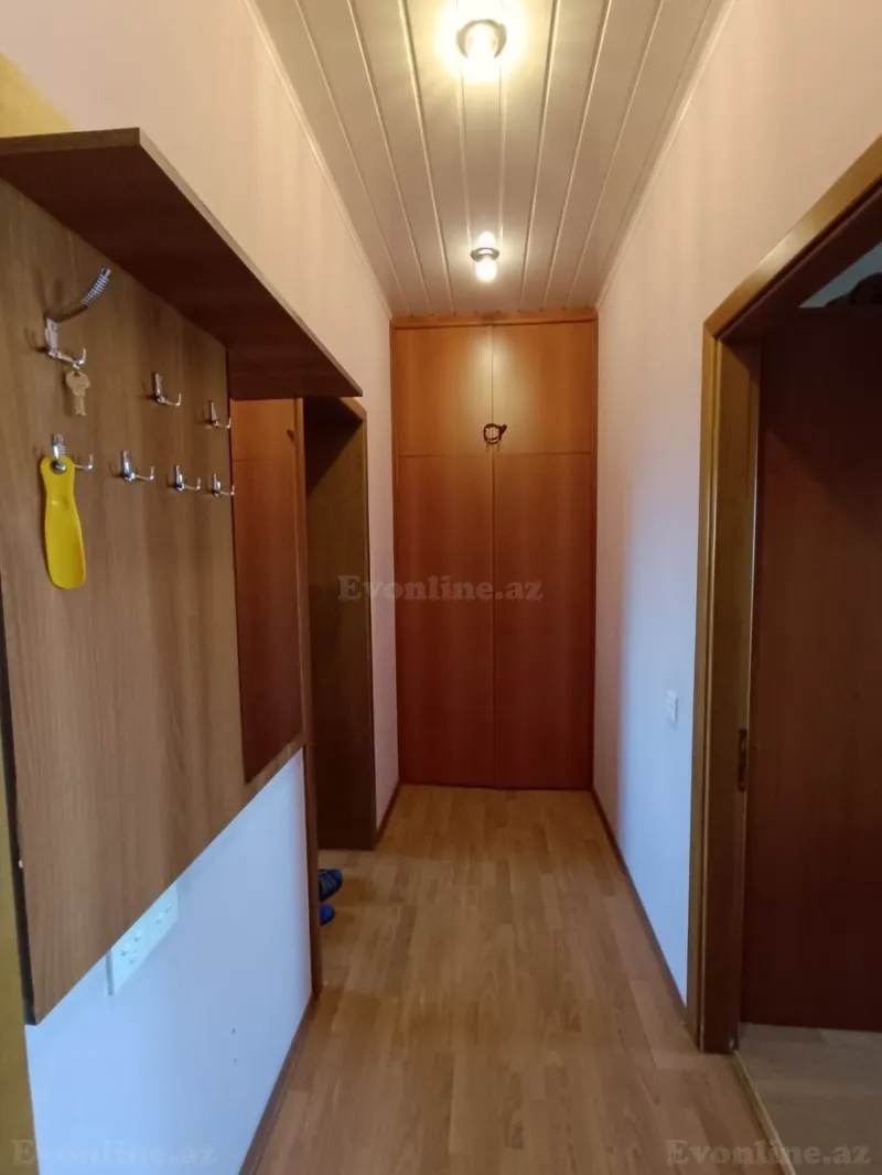 Kirayə verilir 2 otaqlı Mənzil Köhnə tikili 55 m² Qara Qarayev m. - şəkil 19