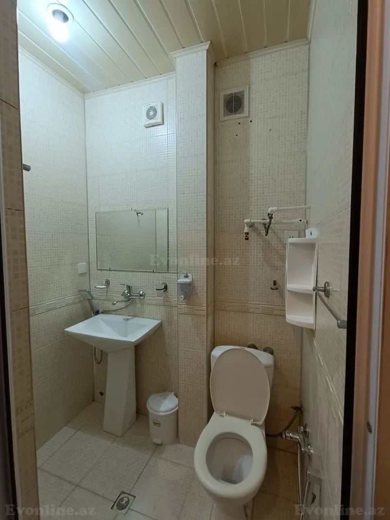 Kirayə verilir 2 otaqlı Mənzil Köhnə tikili 55 m² Qara Qarayev m. - şəkil 24