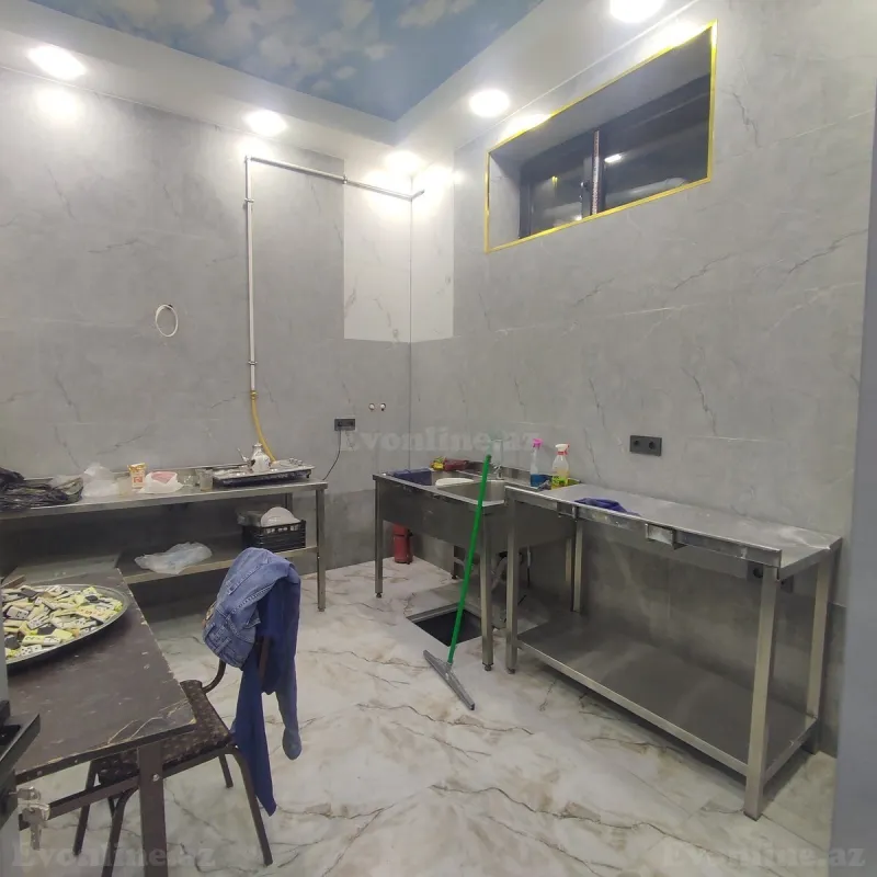 Kirayə verilir Obyekt 258 m² Xırdalan