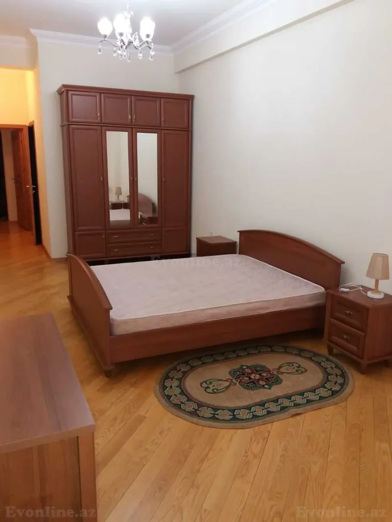 Satılır 3 otaqlı Mənzil Yeni tikili 137 m² Sahil m. - şəkil 9