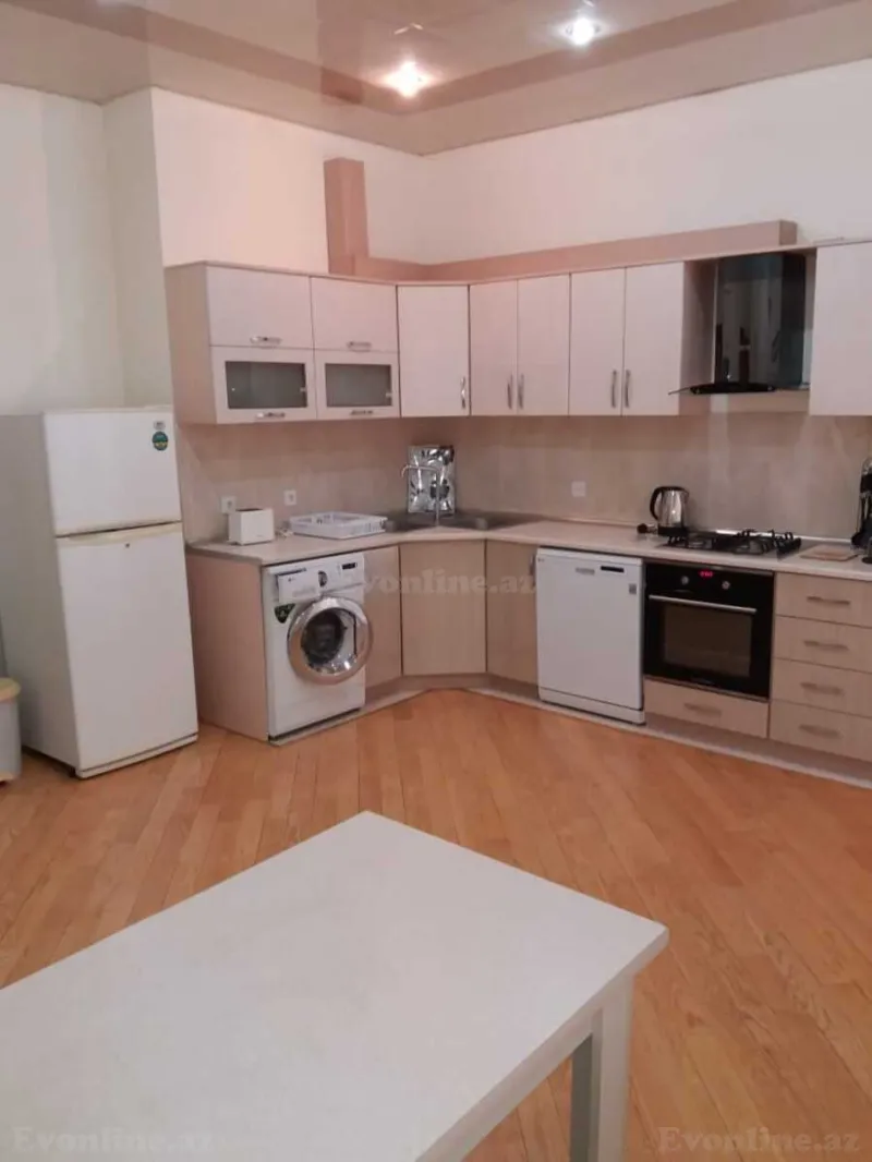 Satılır 3 otaqlı Mənzil Yeni tikili 137 m² Sahil m. - şəkil 16