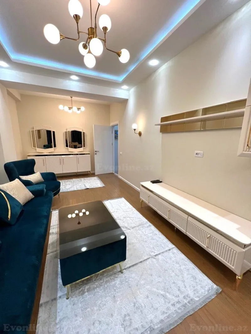 Kirayə verilir 3 otaqlı Mənzil Yeni tikili 140 m² İnşaatçılar m. - şəkil 2