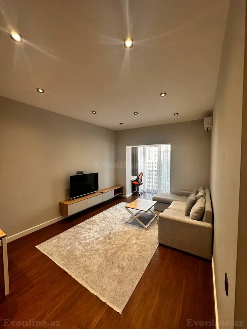 Kirayə verilir 2 otaqlı Mənzil Yeni tikili 75 m² Xətai r. - şəkil 2