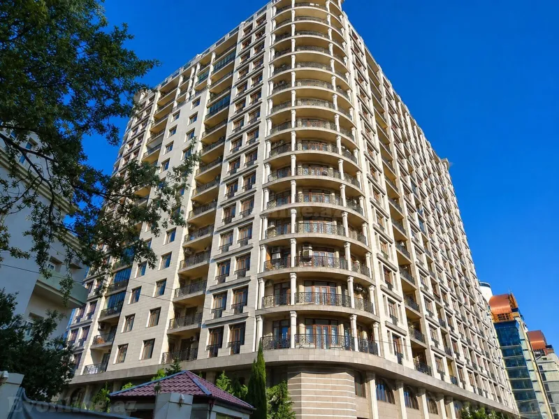 3 otaqlı Mənzil 160 m² 28 May m. Satılır