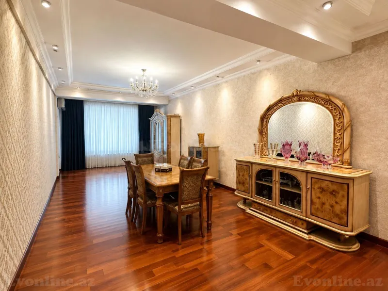 Satılır 3 otaqlı Mənzil Yeni tikili 160 m² 28 May m. - şəkil 2