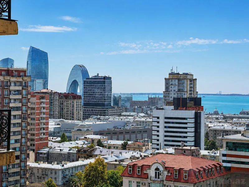 Satılır 3 otaqlı Mənzil Yeni tikili 160 m² 28 May m. - şəkil 4