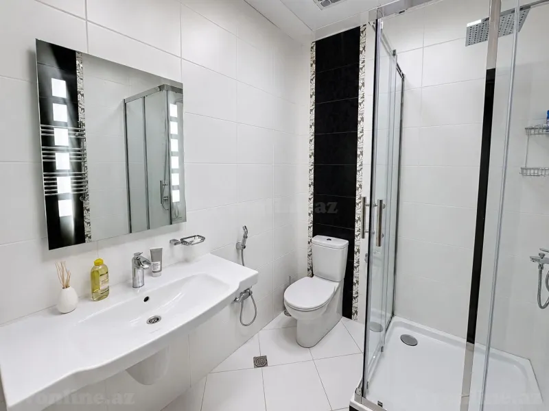 Satılır 3 otaqlı Mənzil Yeni tikili 160 m² 28 May m. - şəkil 8