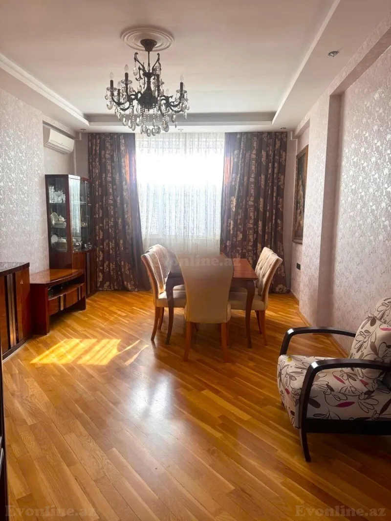 Satılır 3 otaqlı Mənzil Yeni tikili 132 m² İnşaatçılar m. - şəkil 4