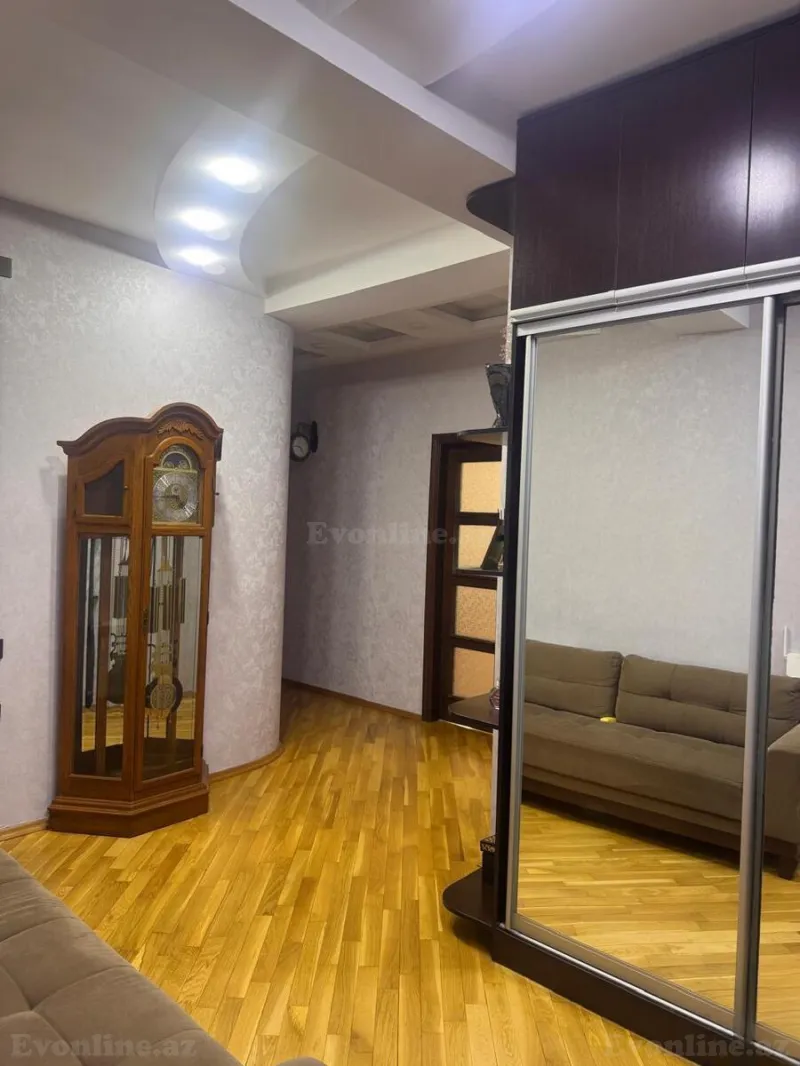 Satılır 3 otaqlı Mənzil Yeni tikili 132 m² İnşaatçılar m. - şəkil 11
