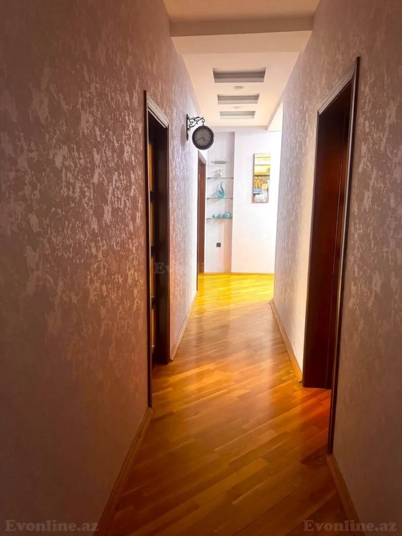 Satılır 3 otaqlı Mənzil Yeni tikili 132 m² İnşaatçılar m. - şəkil 13