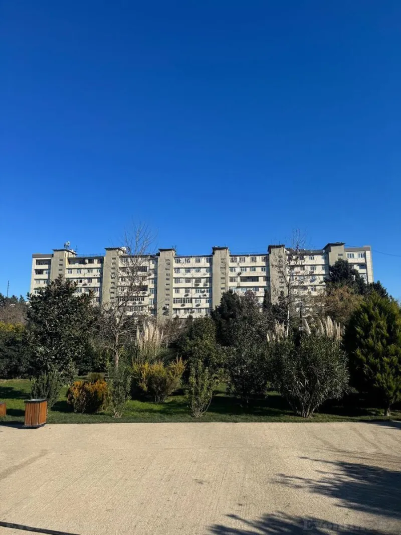 2 otaqlı Mənzil 65 m² 20 Yanvar m. Satılır