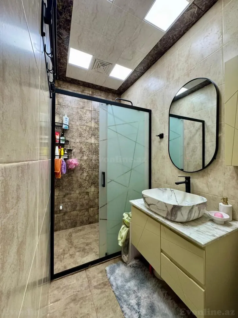 Satılır 2 otaqlı Mənzil Köhnə tikili 65 m² 20 Yanvar m. - şəkil 13