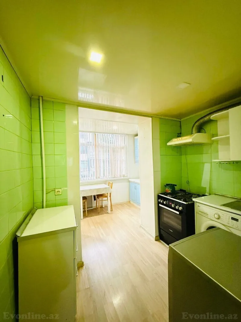 Satılır 3 otaqlı Mənzil Köhnə tikili 75 m² Elmlər Akademiyası m. - şəkil 4