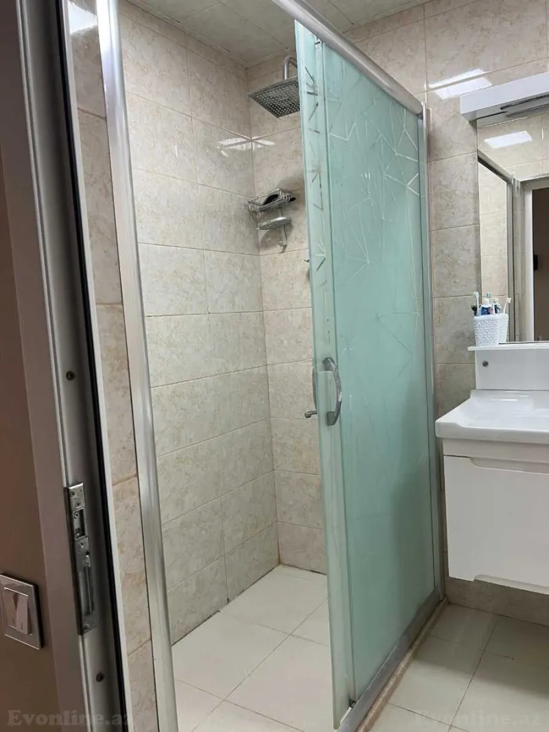 Kirayə verilir 2 otaqlı Mənzil Köhnə tikili 57 m² Elmlər Akademiyası m. - şəkil 6