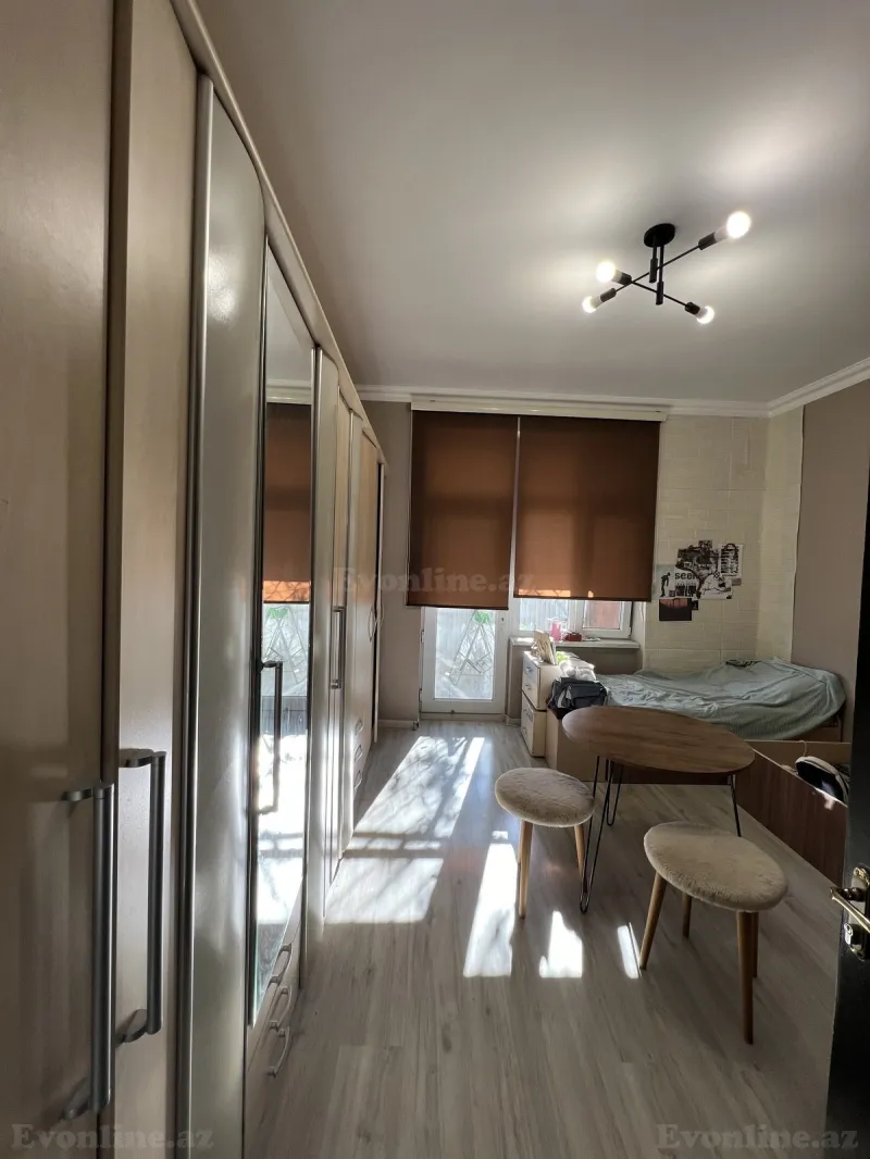 Satılır 2 otaqlı Mənzil Köhnə tikili 60 m² Elmlər Akademiyası m. - şəkil 4