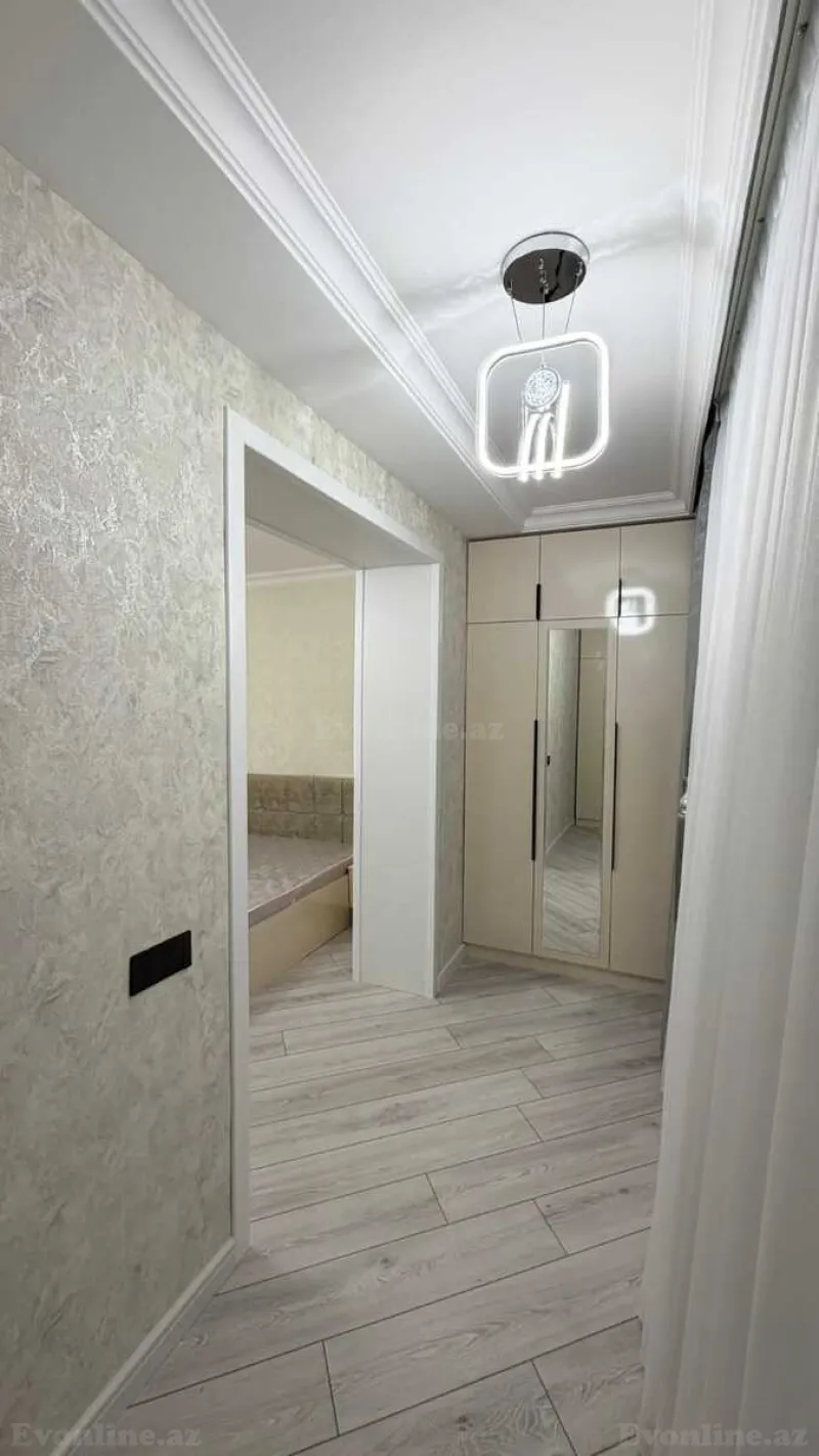 Satılır 3 otaqlı Mənzil Köhnə tikili 75 m² Gənclik m. - şəkil 14