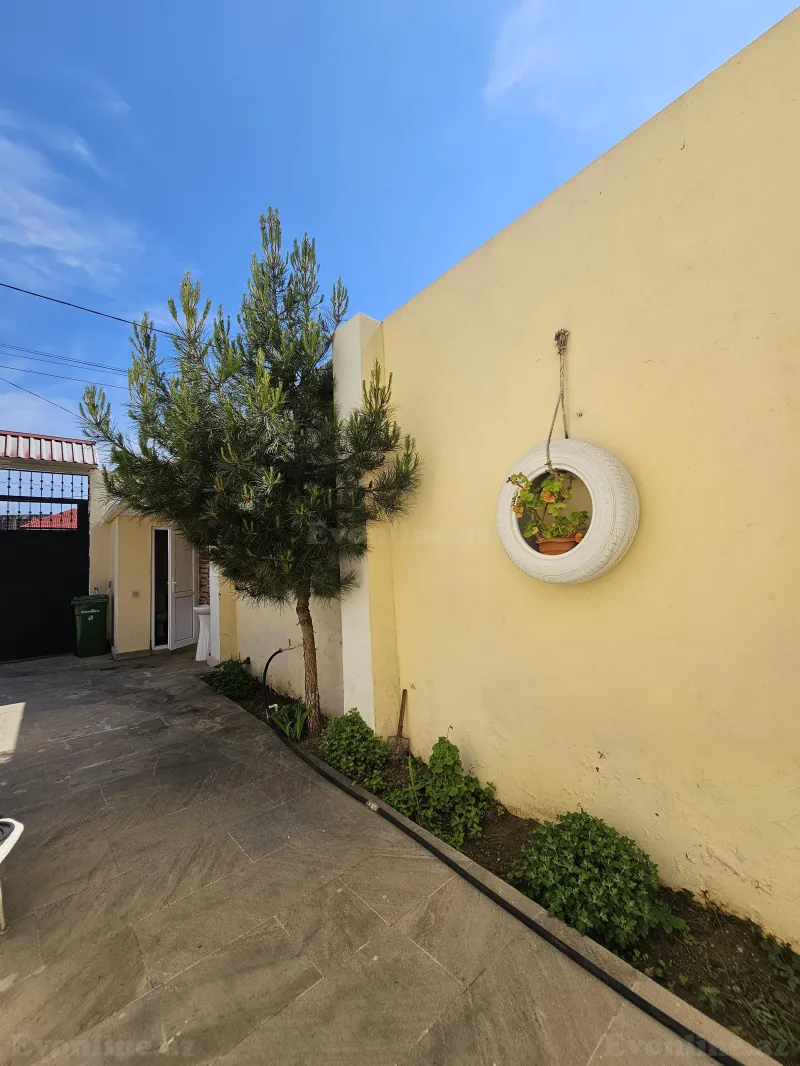 Satılır 4 otaqlı Həyət evi 160 m² Saray - şəkil 26