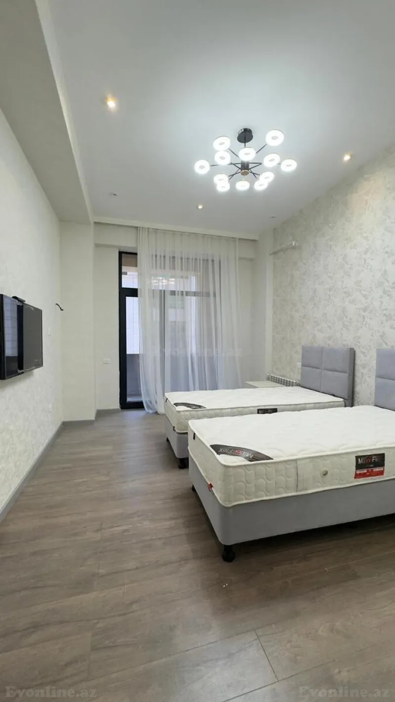 Satılır 2 otaqlı Mənzil Yeni tikili 92 m² 28 May m. - şəkil 3
