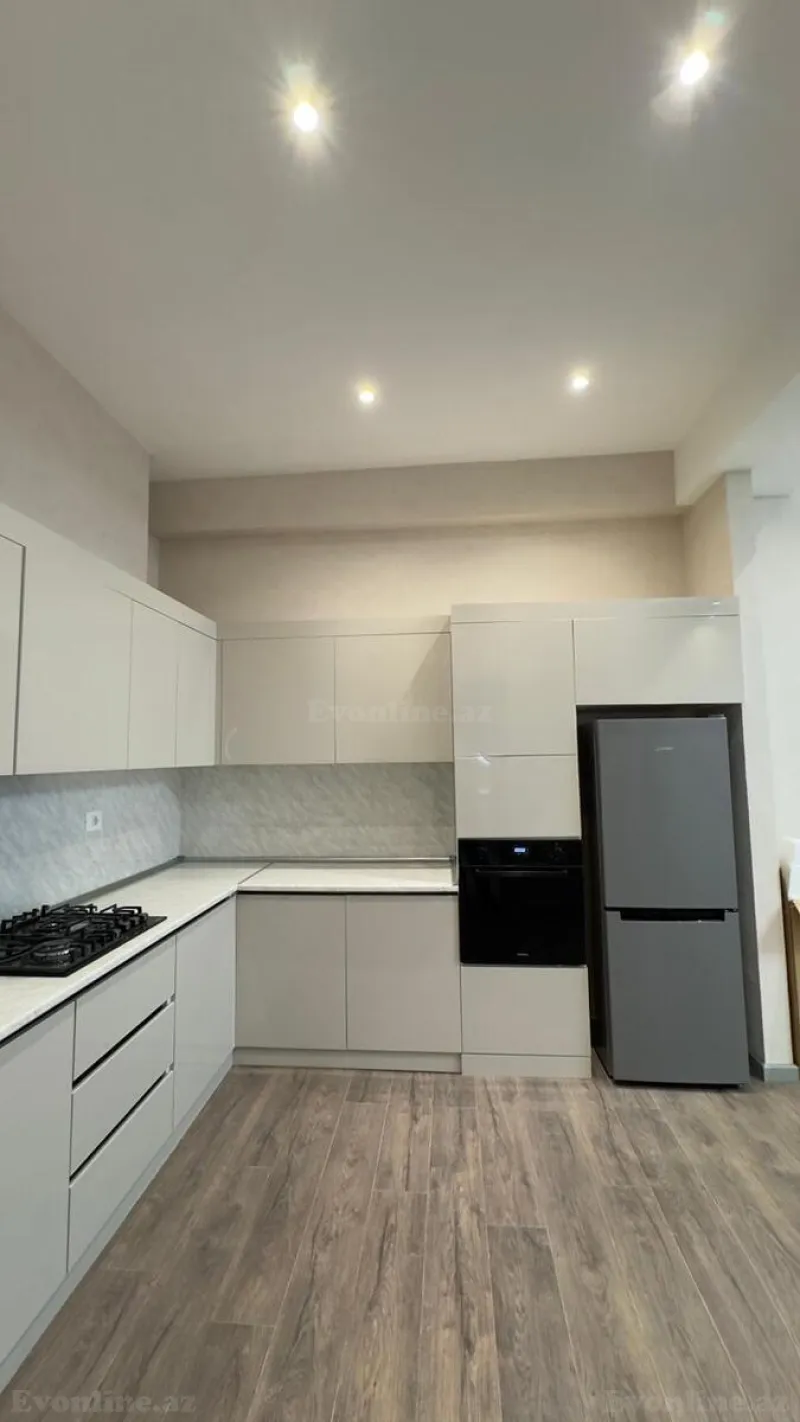 Satılır 2 otaqlı Mənzil Yeni tikili 92 m² 28 May m. - şəkil 8