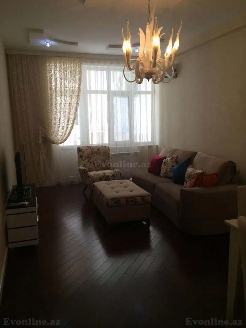 Kirayə verilir 2 otaqlı Mənzil Yeni tikili 100 m² Xətai r. - şəkil 3