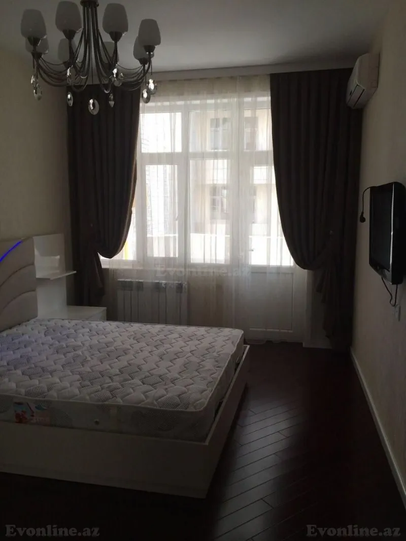 Kirayə verilir 2 otaqlı Mənzil Yeni tikili 100 m² Xətai r. - şəkil 7