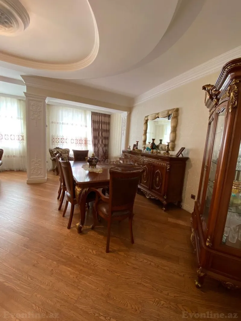 Satılır 5 otaqlı Mənzil Yeni tikili 210 m² Nəsimi m. - şəkil 2