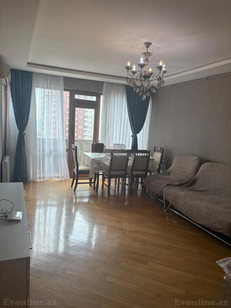 2 otaqlı Mənzil 65 m² Elmlər Akademiyası m. Kirayə verilir