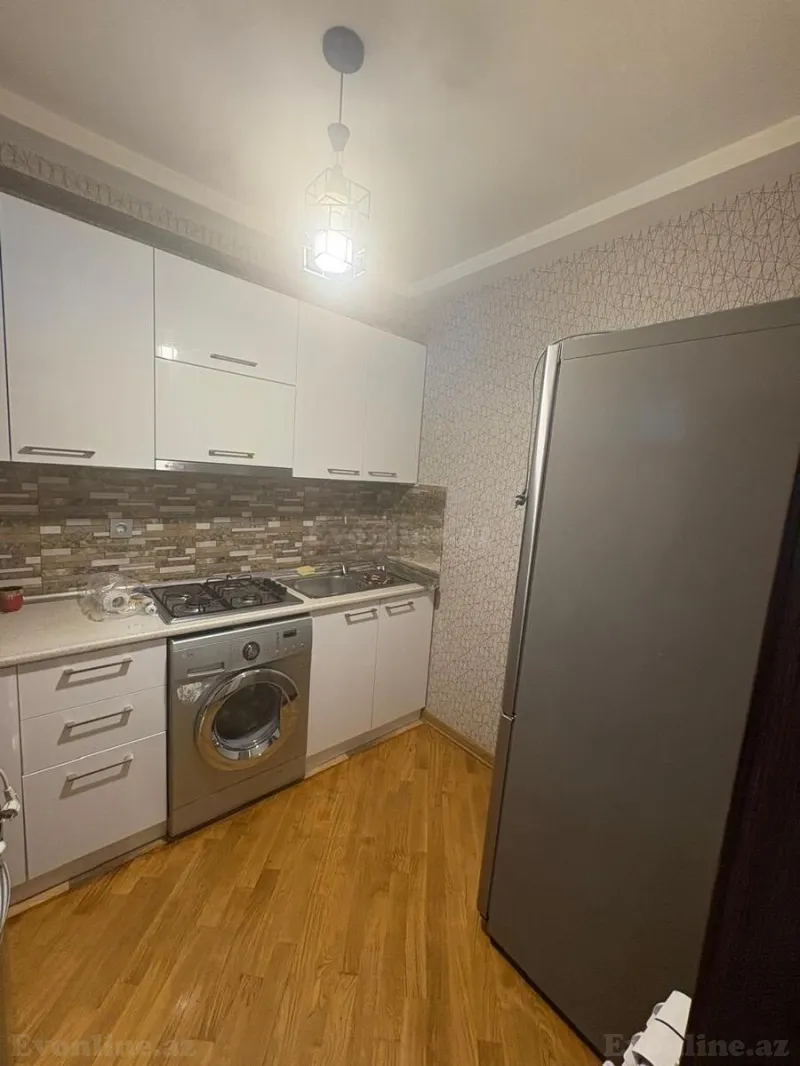 Kirayə verilir 2 otaqlı Mənzil Köhnə tikili 65 m² Elmlər Akademiyası m. - şəkil 4