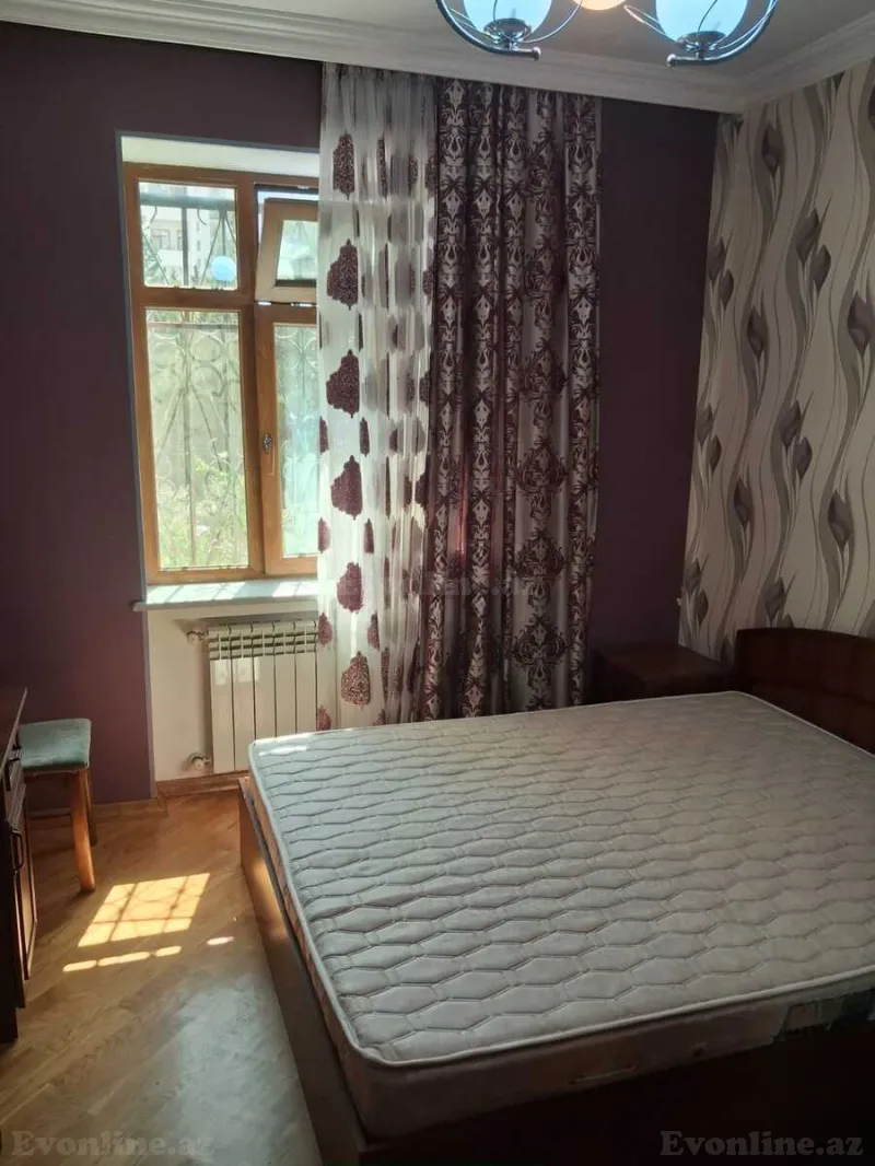 Kirayə verilir 2 otaqlı Mənzil Köhnə tikili 60 m² Həzi Aslanov m. - şəkil 3