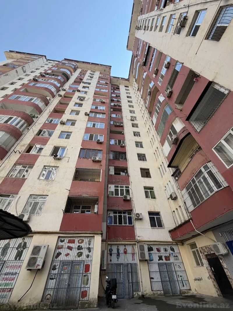 3 otaqlı Mənzil 85 m² Həzi Aslanov m. Satılır