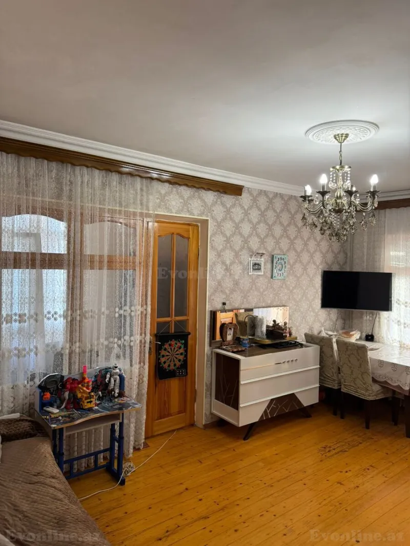 Satılır 2 otaqlı Mənzil Köhnə tikili 42 m² Qaraçuxur - şəkil 2