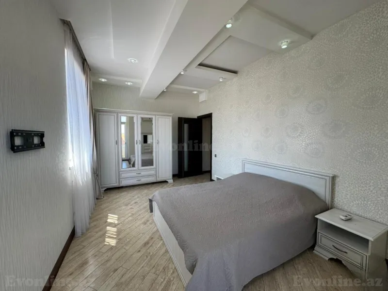 Kirayə verilir 7 otaqlı Mənzil Yeni tikili 240 m² Nərimanov r. - şəkil 4