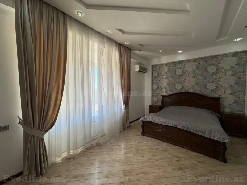 Kirayə verilir 7 otaqlı Mənzil Yeni tikili 240 m² Nərimanov r. - şəkil 8