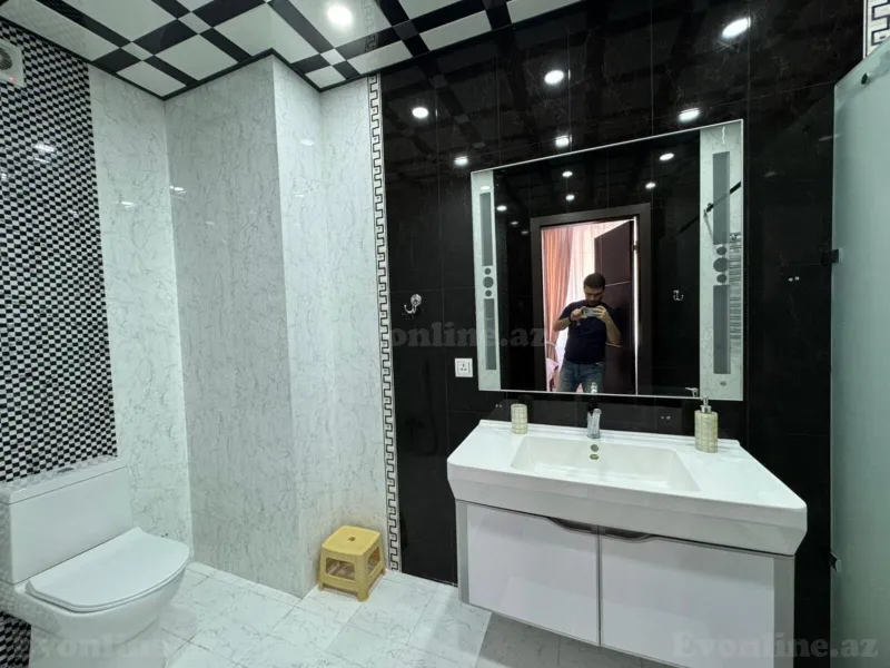 Kirayə verilir 7 otaqlı Mənzil Yeni tikili 240 m² Nərimanov r. - şəkil 20