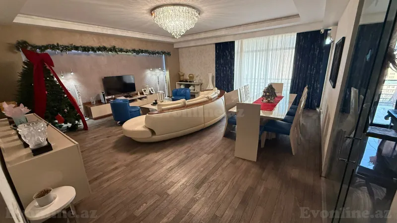 3 otaqlı Mənzil 160 m² Elmlər Akademiyası m. Satılır